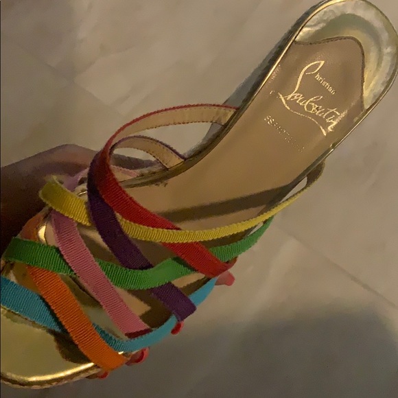 bought from another posh as 6 1/2 its more like 6